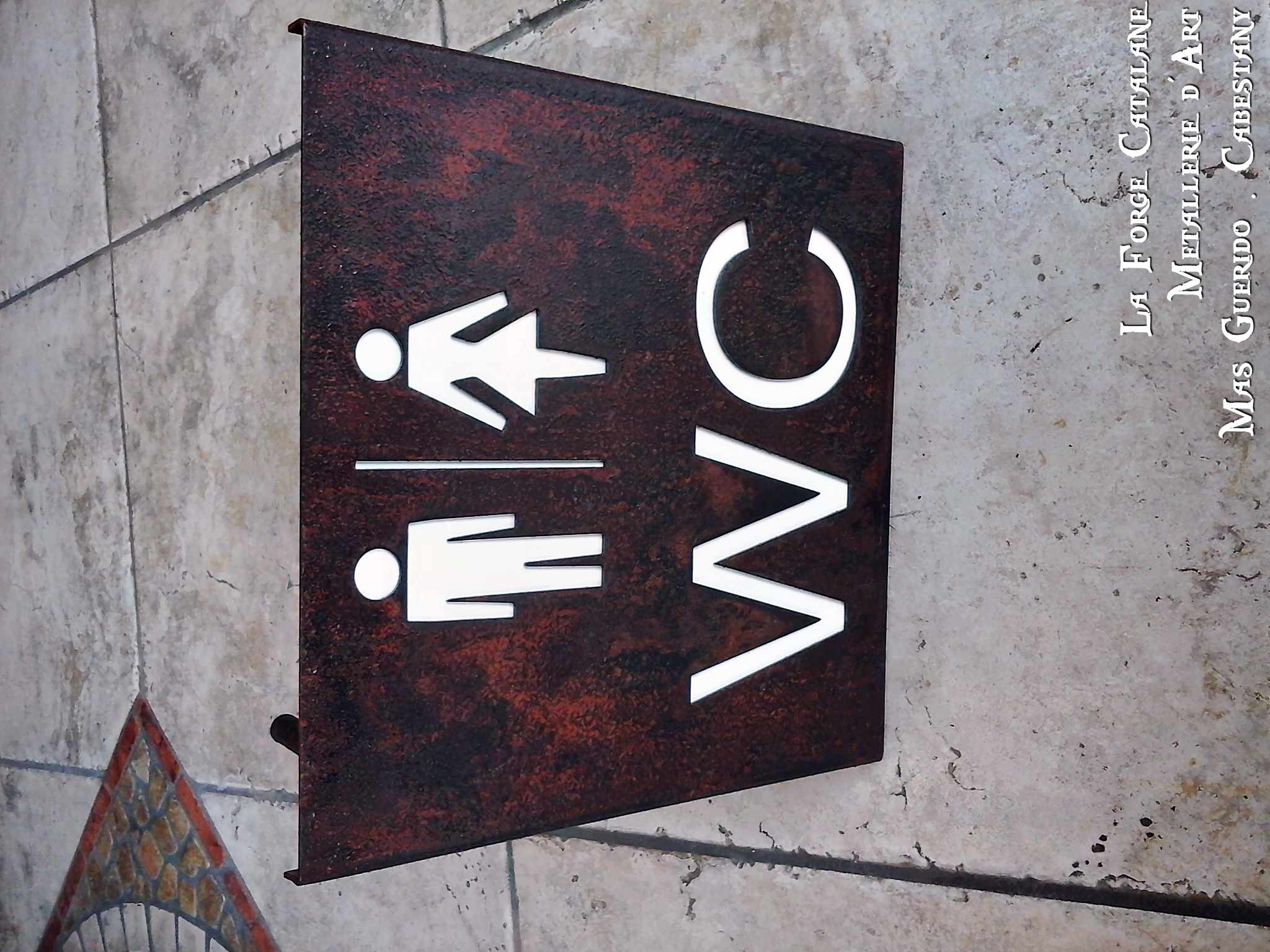 panneau decoupe laser corten chateau royal collioure forge catalane.jpg